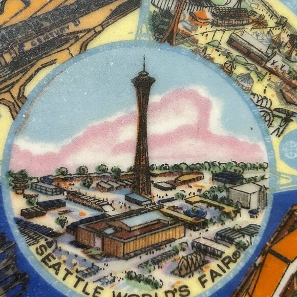 Seattle World's Fair Small Ceramic Souvenir Plate - Picture 4 of 12